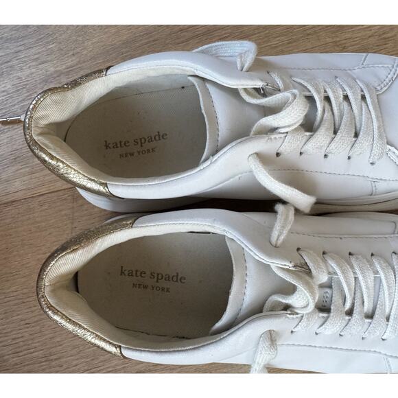 Kate Spade Lift White Sneakers Sz 7 Leather Gold Heel Accent and Gold Logo - Picture 10 of 12